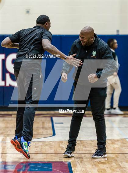 Thumbnail 2 in Carver Collegiate Academy @ Archbishop Hannan (LHSAA Division II Select Round 3) photogallery.