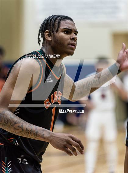 Thumbnail 1 in Carver Collegiate Academy @ Archbishop Hannan (LHSAA Division II Select Round 3) photogallery.