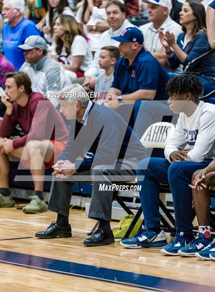 Thumbnail 3 in Carver Collegiate Academy @ Archbishop Hannan (LHSAA Division II Select Round 3) photogallery.
