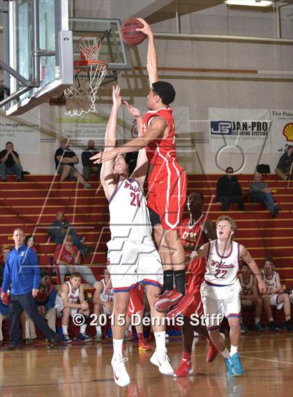Thumbnail 2 in Cathedral Catholic vs. St. Ignatius (Fr. Barry Christmas Classic) photogallery.