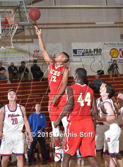 Thumbnail 2 in Cathedral Catholic vs. St. Ignatius (Fr. Barry Christmas Classic) photogallery.
