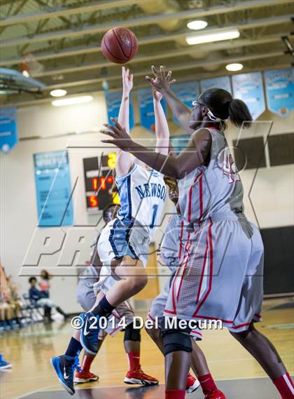 Thumbnail 3 in East Bay @ Newsome photogallery.