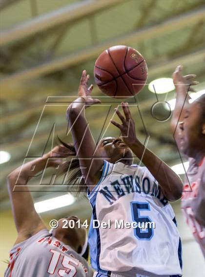 Thumbnail 3 in East Bay @ Newsome photogallery.