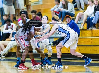 Thumbnail 3 in East Bay @ Newsome photogallery.