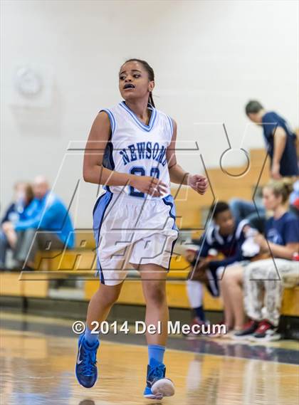 Thumbnail 2 in East Bay @ Newsome photogallery.