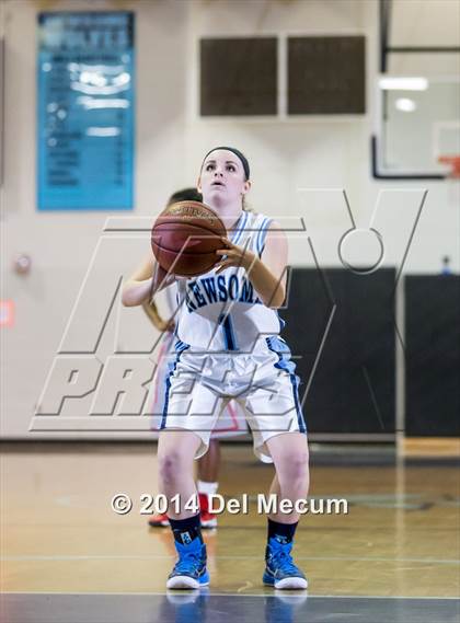 Thumbnail 2 in East Bay @ Newsome photogallery.