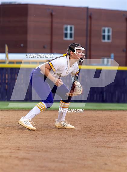 Thumbnail 2 in Lewisburg @ DeSoto Central photogallery.