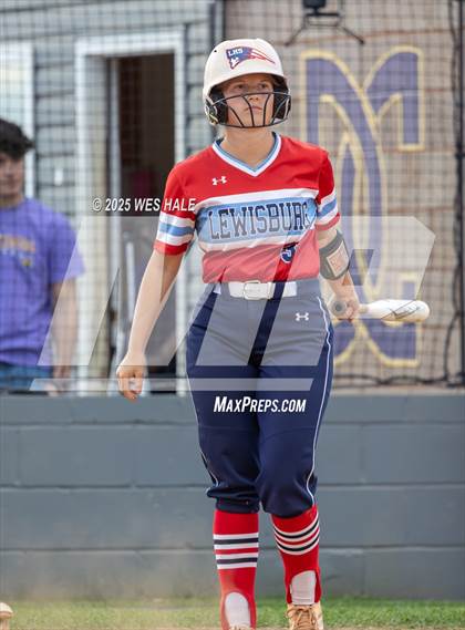 Thumbnail 2 in Lewisburg @ DeSoto Central photogallery.