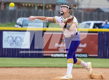 Thumbnail 3 in Lewisburg @ DeSoto Central photogallery.