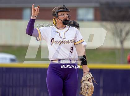 Thumbnail 2 in Lewisburg @ DeSoto Central photogallery.