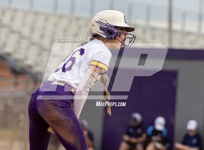 Thumbnail 3 in Lewisburg @ DeSoto Central photogallery.