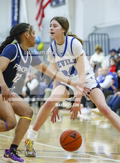 Thumbnail 3 in Principia vs Quincy (Sophie Cunningham Classic) photogallery.