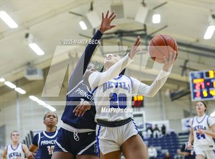 Thumbnail 1 in Principia vs Quincy (Sophie Cunningham Classic) photogallery.