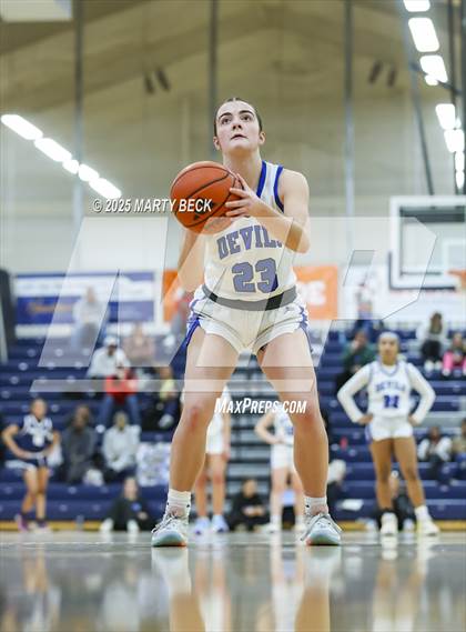 Thumbnail 2 in Principia vs Quincy (Sophie Cunningham Classic) photogallery.