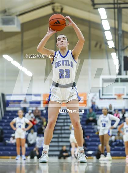 Thumbnail 1 in Principia vs Quincy (Sophie Cunningham Classic) photogallery.