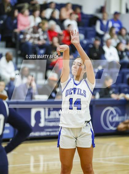 Thumbnail 2 in Principia vs Quincy (Sophie Cunningham Classic) photogallery.