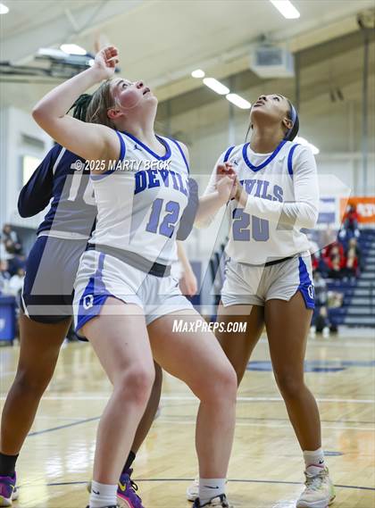 Thumbnail 2 in Principia vs Quincy (Sophie Cunningham Classic) photogallery.