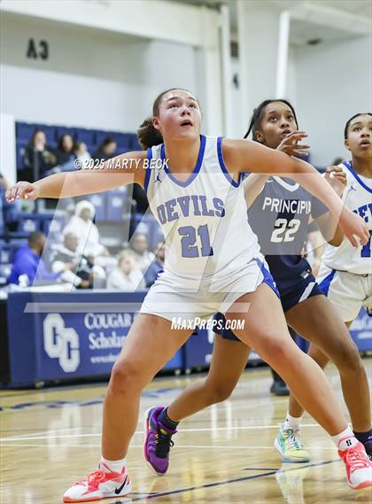 Thumbnail 1 in Principia vs Quincy (Sophie Cunningham Classic) photogallery.