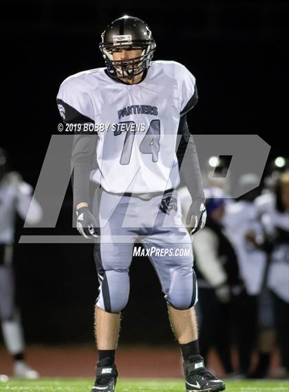 Thumbnail 3 in Harrison @ Falcon photogallery.
