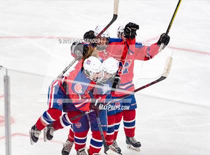 Thumbnail 3 in Methuen-Tewksbury vs Austin Prep (MIAA Division 1 State Final) photogallery.