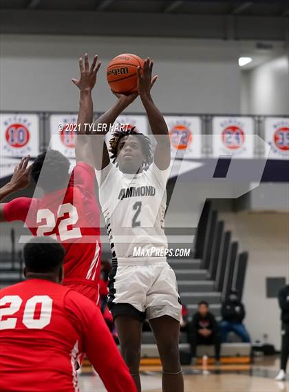 Thumbnail 1 in Hammond vs. Fort Wayne North Side (Sneakers for Santa Shootout) photogallery.