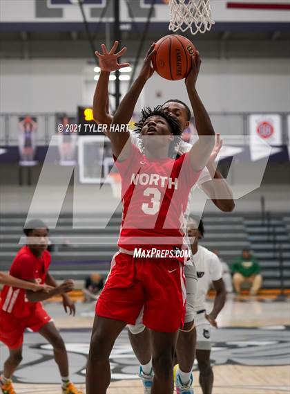 Thumbnail 1 in Hammond vs. Fort Wayne North Side (Sneakers for Santa Shootout) photogallery.
