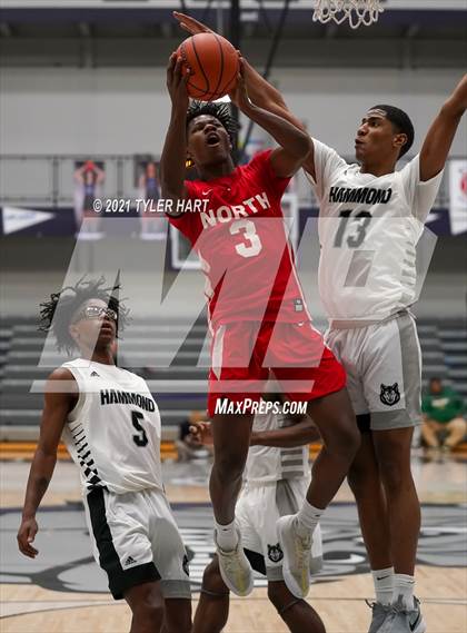 Thumbnail 3 in Hammond vs. Fort Wayne North Side (Sneakers for Santa Shootout) photogallery.