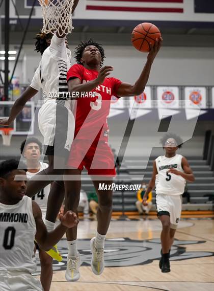 Thumbnail 2 in Hammond vs. Fort Wayne North Side (Sneakers for Santa Shootout) photogallery.