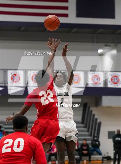 Thumbnail 3 in Hammond vs. Fort Wayne North Side (Sneakers for Santa Shootout) photogallery.
