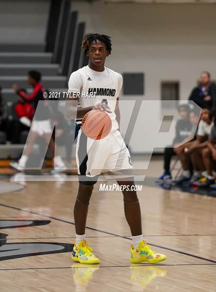 Thumbnail 2 in Hammond vs. Fort Wayne North Side (Sneakers for Santa Shootout) photogallery.