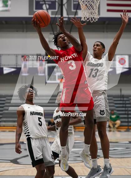 Thumbnail 2 in Hammond vs. Fort Wayne North Side (Sneakers for Santa Shootout) photogallery.