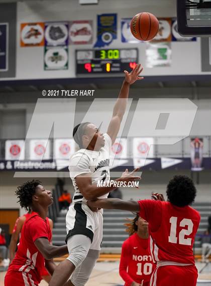 Thumbnail 3 in Hammond vs. Fort Wayne North Side (Sneakers for Santa Shootout) photogallery.