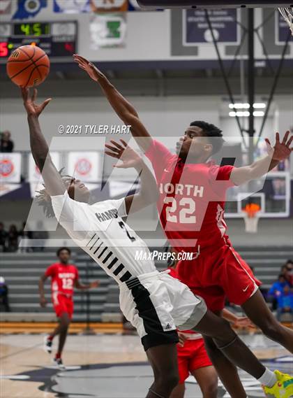 Thumbnail 1 in Hammond vs. Fort Wayne North Side (Sneakers for Santa Shootout) photogallery.