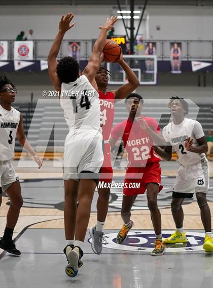 Thumbnail 1 in Hammond vs. Fort Wayne North Side (Sneakers for Santa Shootout) photogallery.