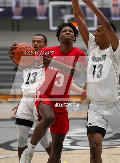 Thumbnail 1 in Hammond vs. Fort Wayne North Side (Sneakers for Santa Shootout) photogallery.