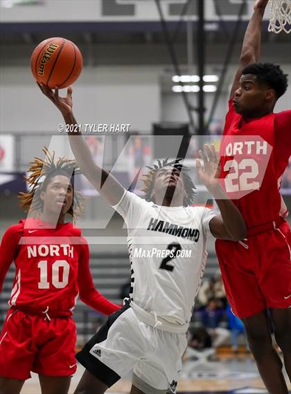 Thumbnail 2 in Hammond vs. Fort Wayne North Side (Sneakers for Santa Shootout) photogallery.