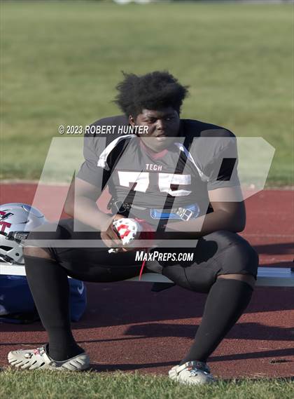 Thumbnail 2 in Penfield vs Edison Tech/School of the Arts photogallery.