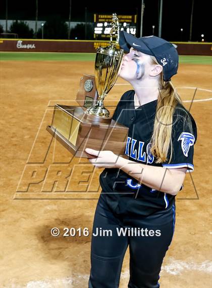 Thumbnail 2 in Catalina Foothills (AIA D3 Final Award Photos) photogallery.