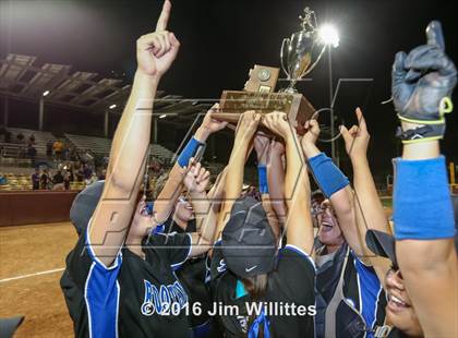 Thumbnail 3 in Catalina Foothills (AIA D3 Final Award Photos) photogallery.