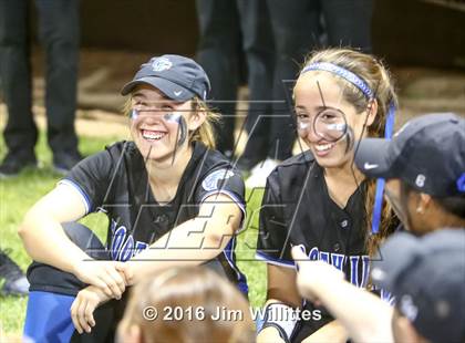 Thumbnail 3 in Catalina Foothills (AIA D3 Final Award Photos) photogallery.