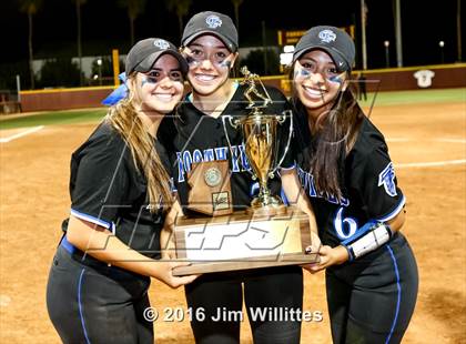 Thumbnail 1 in Catalina Foothills (AIA D3 Final Award Photos) photogallery.