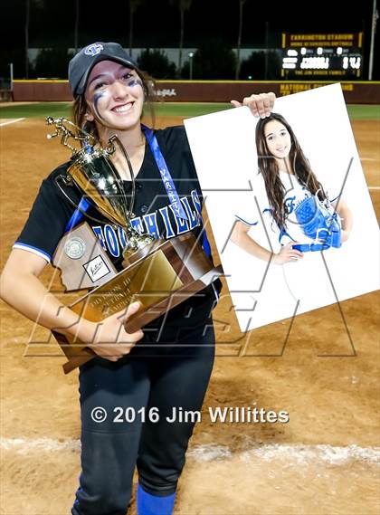 Thumbnail 1 in Catalina Foothills (AIA D3 Final Award Photos) photogallery.