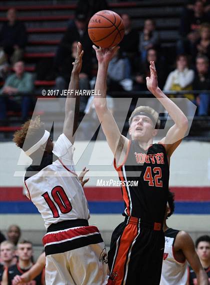 Thumbnail 3 in Hoover @ McKinley photogallery.