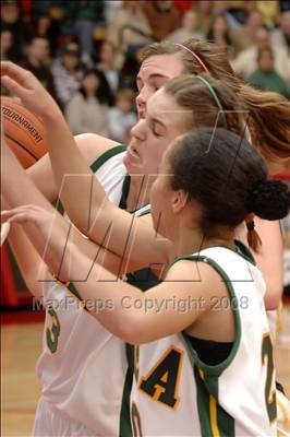 Thumbnail 3 in Brea Olinda vs. Foothill (Nike Extravaganza) photogallery.
