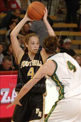 Thumbnail 2 in Brea Olinda vs. Foothill (Nike Extravaganza) photogallery.