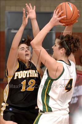 Thumbnail 2 in Brea Olinda vs. Foothill (Nike Extravaganza) photogallery.