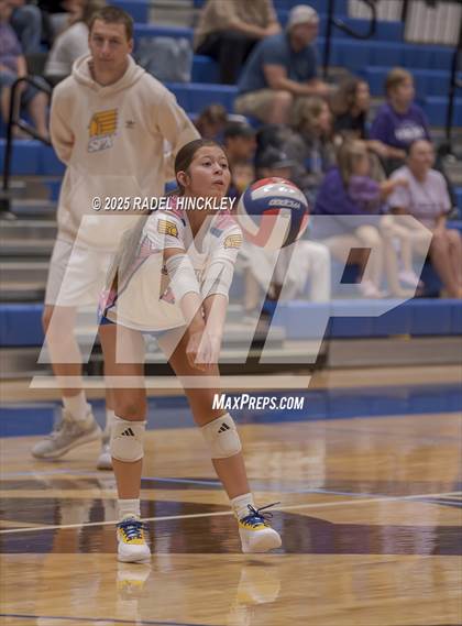 Thumbnail 1 in Fort Osage vs. St. Pius X (Grain Valley Invitational) photogallery.