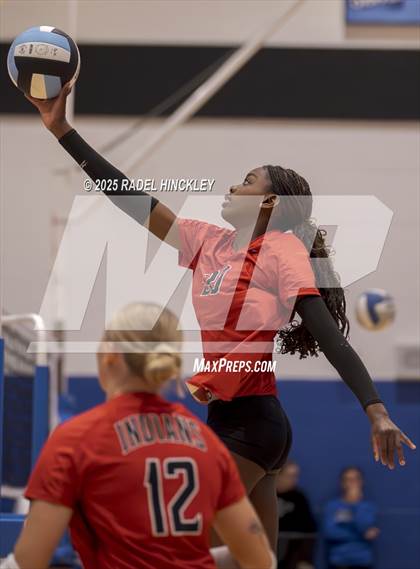 Thumbnail 3 in Fort Osage vs. St. Pius X (Grain Valley Invitational) photogallery.