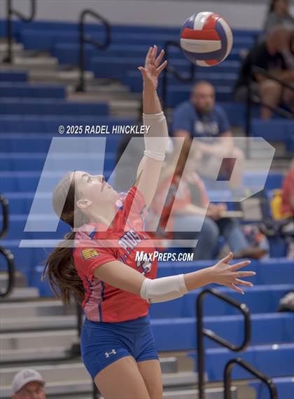 Thumbnail 2 in Fort Osage vs. St. Pius X (Grain Valley Invitational) photogallery.