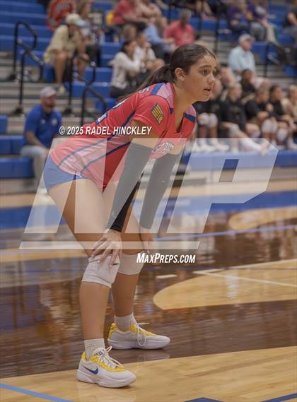 Thumbnail 2 in Fort Osage vs. St. Pius X (Grain Valley Invitational) photogallery.